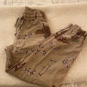 Aritzia Tna Alix Pants (Small)